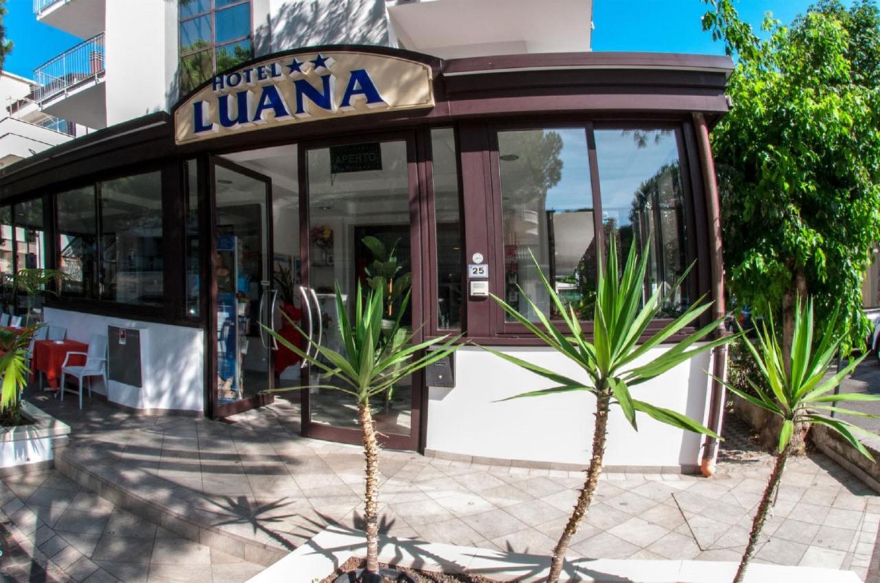 Hotel Luana Riccione Exteriér fotografie